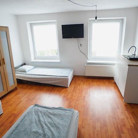 Noclegi Woku Świebodzice Exterior foto