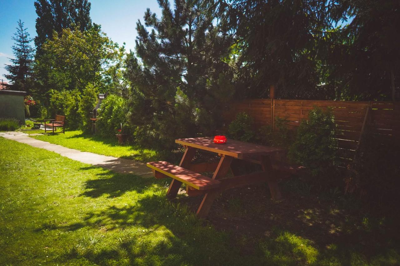 Noclegi Woku Świebodzice Exterior foto