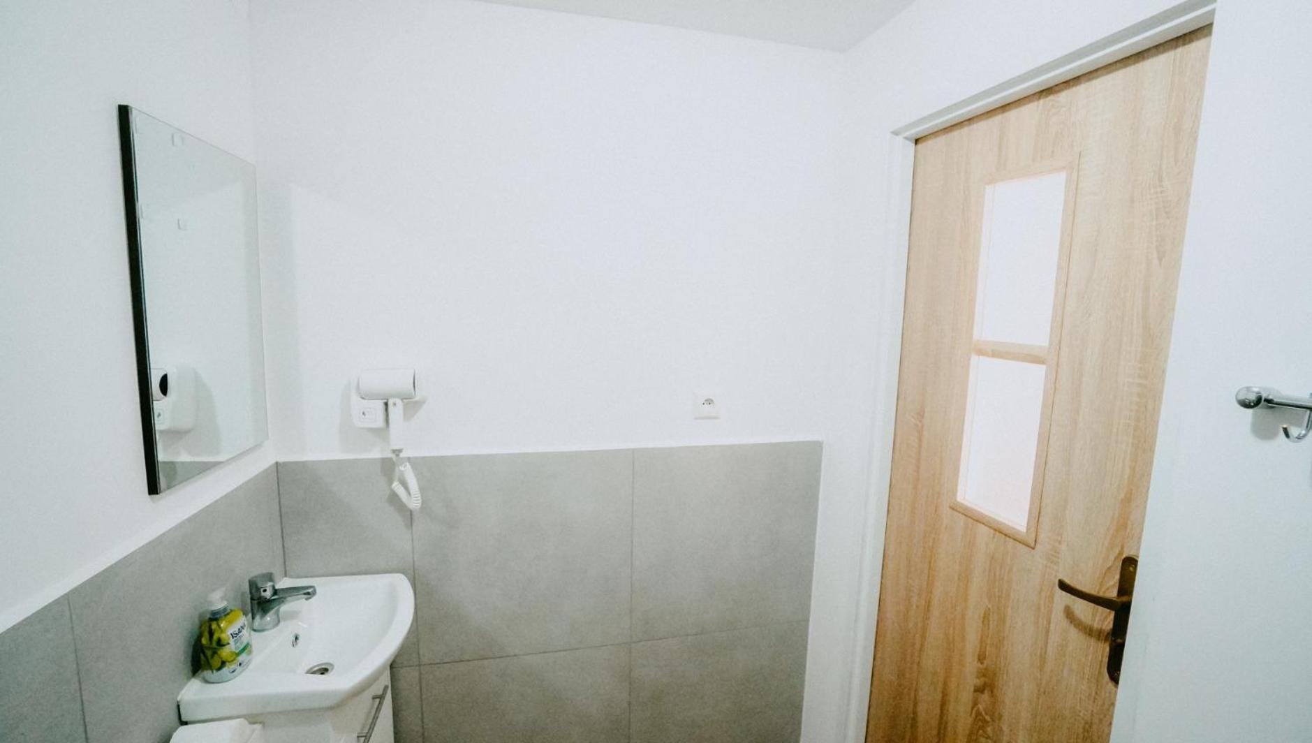 Noclegi Woku Świebodzice Exterior foto
